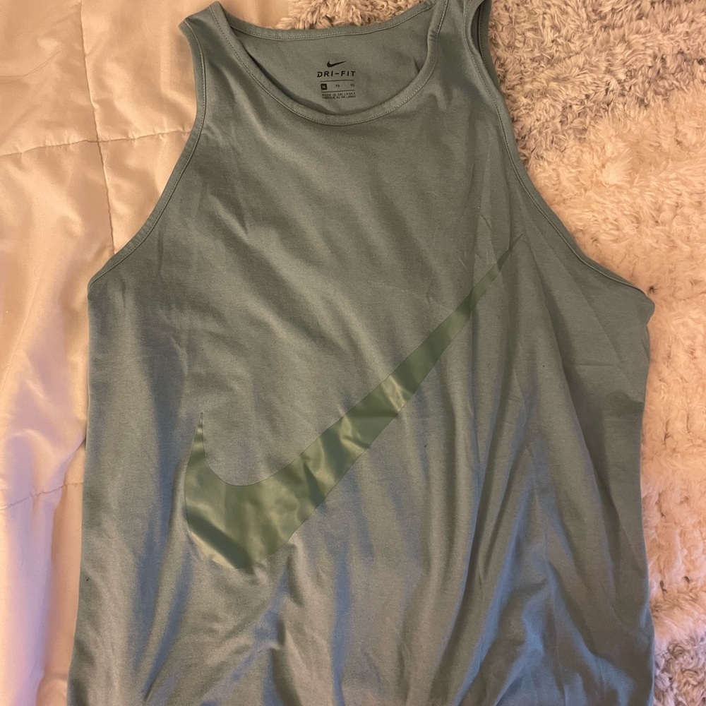 Nike dri fit teal tank top